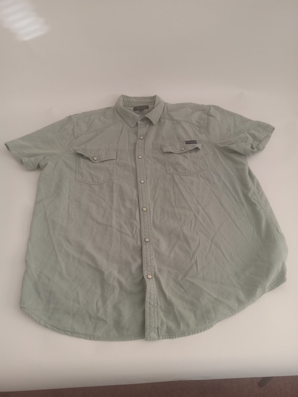 Lucky Brand Light Sage Short-Sleeve Button-Down Shirt Wash & worn Style Sz XL